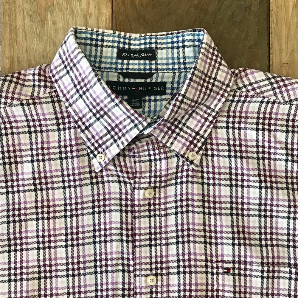 Men’s Tommy Hilfiger Dress Shirt XL (EUC)